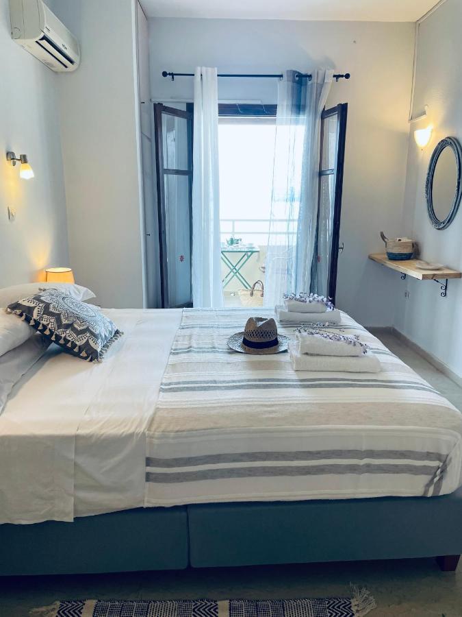 Hotel Odeon B&B Барбати Екстериор снимка