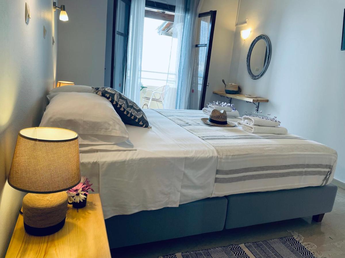 Hotel Odeon B&B Барбати Екстериор снимка
