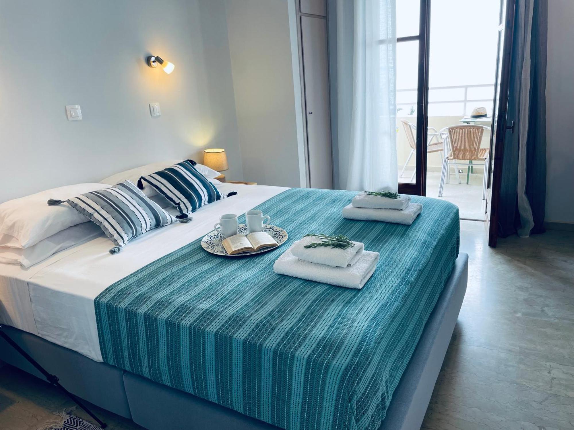 Hotel Odeon B&B Барбати Екстериор снимка